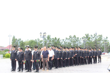 2 iyul - Polis işçilərinin peşə bayramıdır.