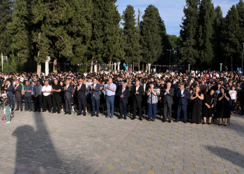 Ağdaşda Ulu Öndər Heydər Əliyevin anadan olmasının 102-ci ildönümünə həsr olunmuş konsert təşkil olunub