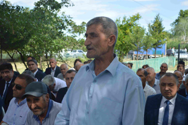 Əmirarx kəndində sakinlərin müraciətləri dinlənilib