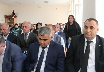 Nehrəxəlil kəndində sakinlərin müraciətləri dinlənilib