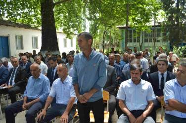Davudlu kəndində sakinlərin müraciətləri dinlənilib