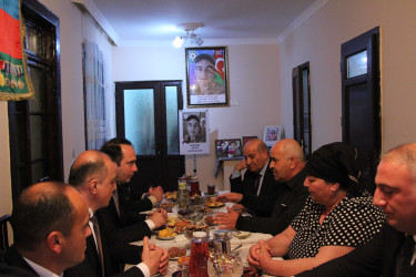 Ağdaş rayonunda şəhid ailələrinin ziyarəti davam etdirilir