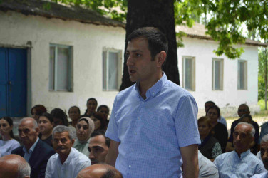 Davudlu kəndində sakinlərin müraciətləri dinlənilib