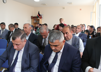 Nehrəxəlil kəndində sakinlərin müraciətləri dinlənilib