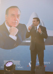 Ağdaşda Ulu Öndər Heydər Əliyevin anadan olmasının 102-ci ildönümünə həsr olunmuş konsert təşkil olunub