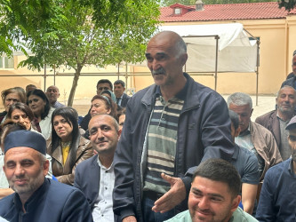 Pirkəkə kəndində sakinlərin müraciətləri dinlənilib