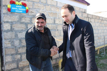 Ağdaş rayonunda daha üç şəhid ailəsi ziyarət edilib