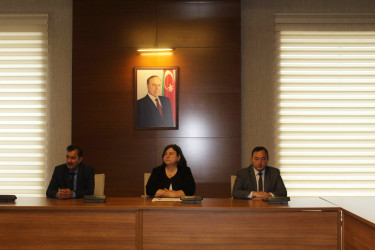 Ağdaşda “Konstitusiya və Suverenlik İli” çərçivəsində dəyirmi masa keçirilib.