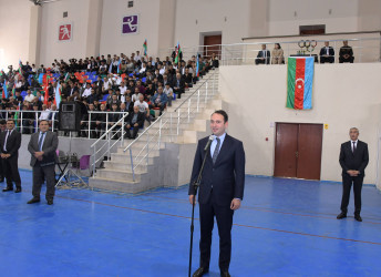 Ağdaşda "Konstitusiya və Suverenlik ili" çərçivəsində Ulu Öndər Heydər Əliyevin anadan olmasının 102-ci ildönümünə həsr olunmuş voleybol yarışı keçirilir