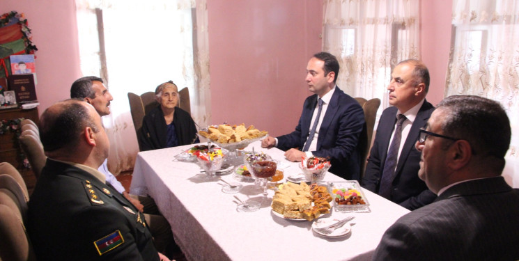 Şəhidimiz Cəfərov Faiq Ağalı oğlunun ailəsi ziyarət olunub